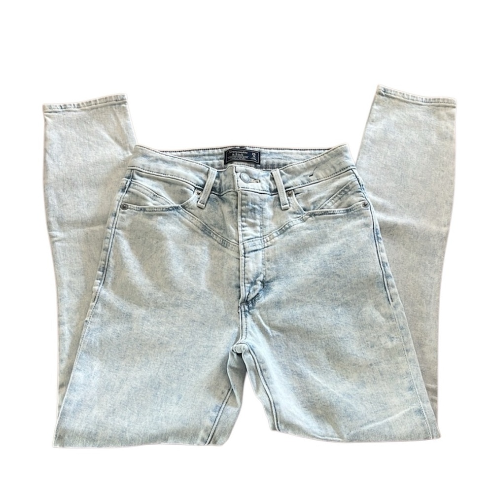 Abercrombie & Fitch Simone High Rise Ankle Flare, Light Blue Jeans, Sz 25R/ OR